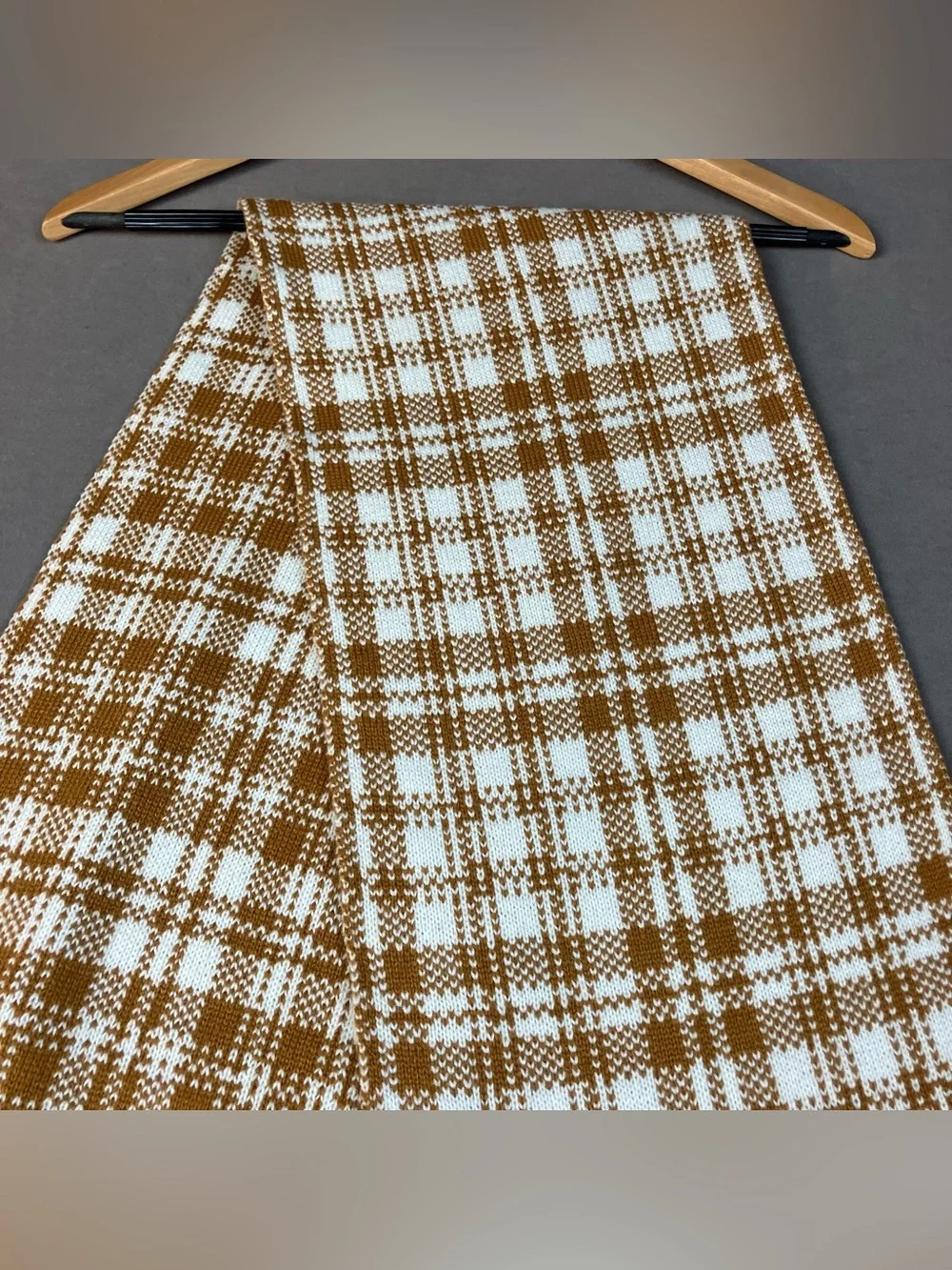Timberland Fall Cozy Plaid Scarf Cream / Burnt Orange NWT!